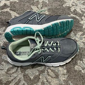 Women’s New Balance 430 Size 11 D